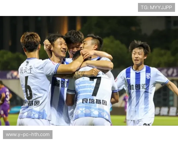 成都街舞队在攀岩联赛中以60分稳居积分榜首位